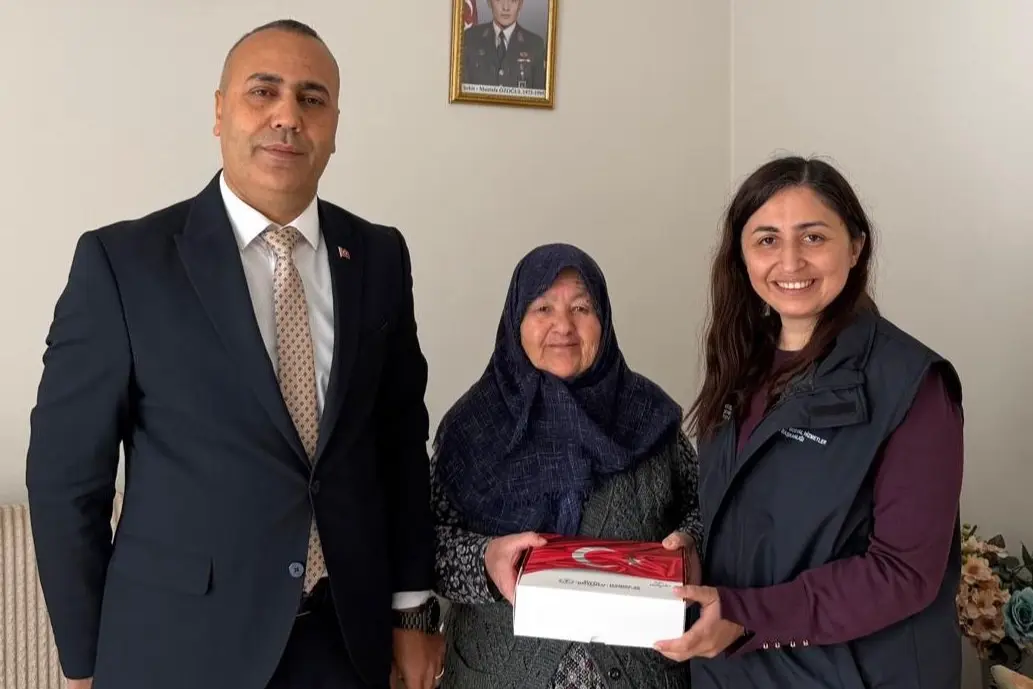 Manisa’da Şehit Annelerine Anlamlı Ziyaret