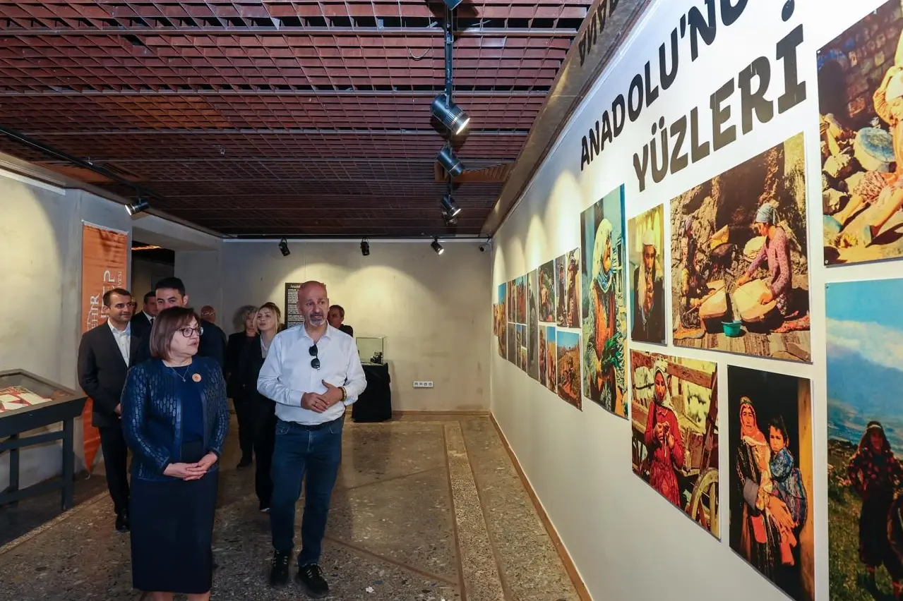 Gaziantep’te “Anadolu’nun Yüzleri” Sergisi Ziyarete Açıldı
