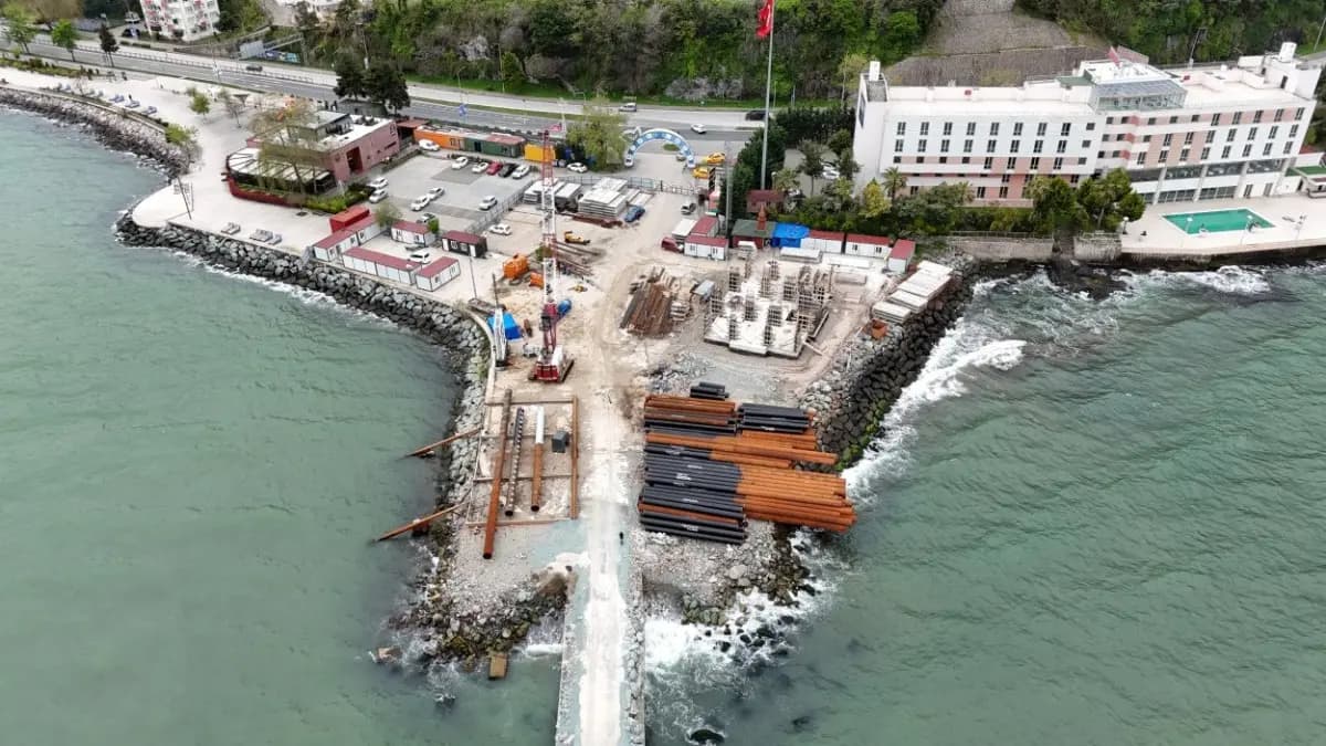 Altınordu Atatürk Rıhtımı’nda çalışmalar hızla sürüyor