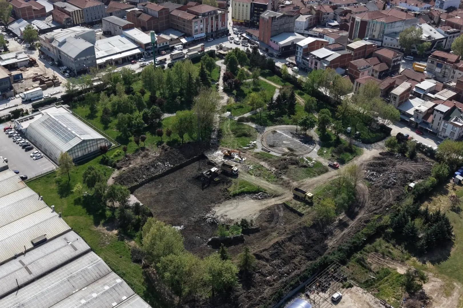 İnegöl’e Botanik Park’ta Nikah ve Etkinlik Alanı Geliyor