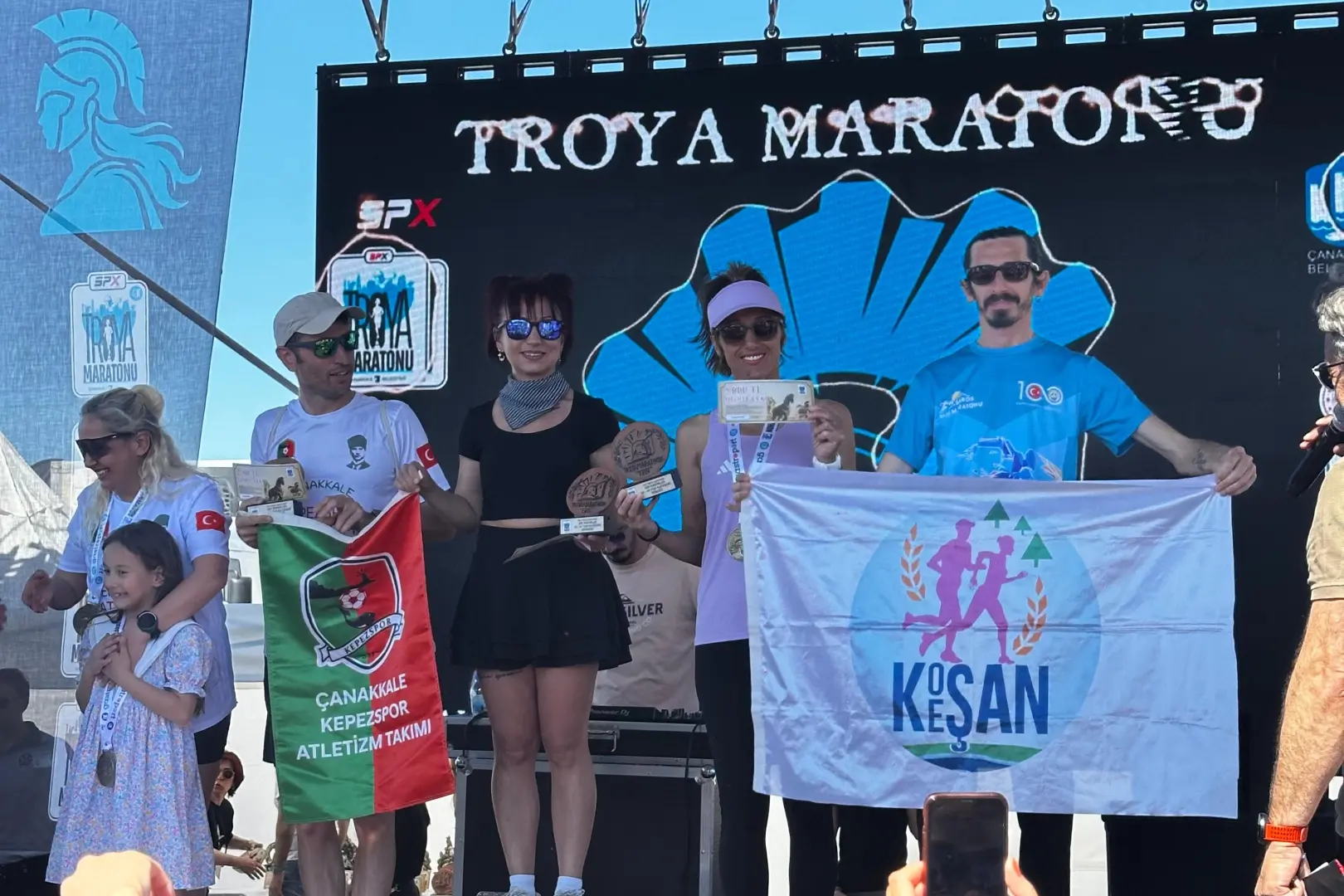 Keşanlı Atletlerden Troya Maratonu’nda Başarı